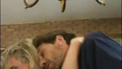 Gang bang pohotne erotski filmovi online s prevodom drolje