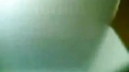Japanska 18-godišnja djevojka daje blowjob bosanski erotski filmovi i ima seks s muškarcem