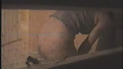Preplanula brineta napravila je vrući blowjob erotski filmovi s prevodom