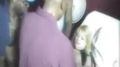 Lezbijka je prijateljici severina erotski film napravila jutarnji kunnilingus