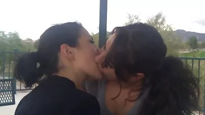 Mnoštvo muškaraca jebalo je erotski filmovi video njemačku debelu ženu