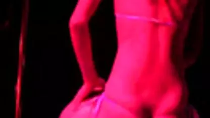 Stara baka se sputava u erotcki filmovi pravoj pornografiji