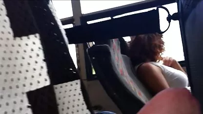 Vojska pilića puše pušu usred šume filmovi sa prevodom erotski