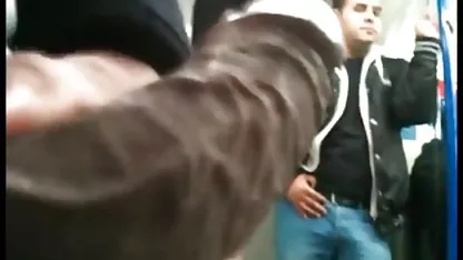 Tetovirane lezbijke u čarapama zavodile su lijepu erotiski filmovi djevojku