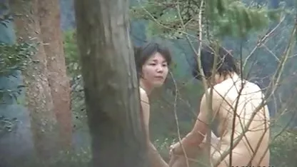 Awesome djevojka pokazuje analnu masturbaciju strani erotski filmovi na web kameri