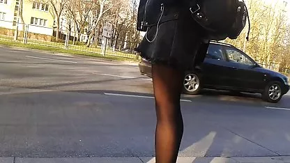 Muškarac iz POV-a seksao se s erotski filmovi video požudnom rukom